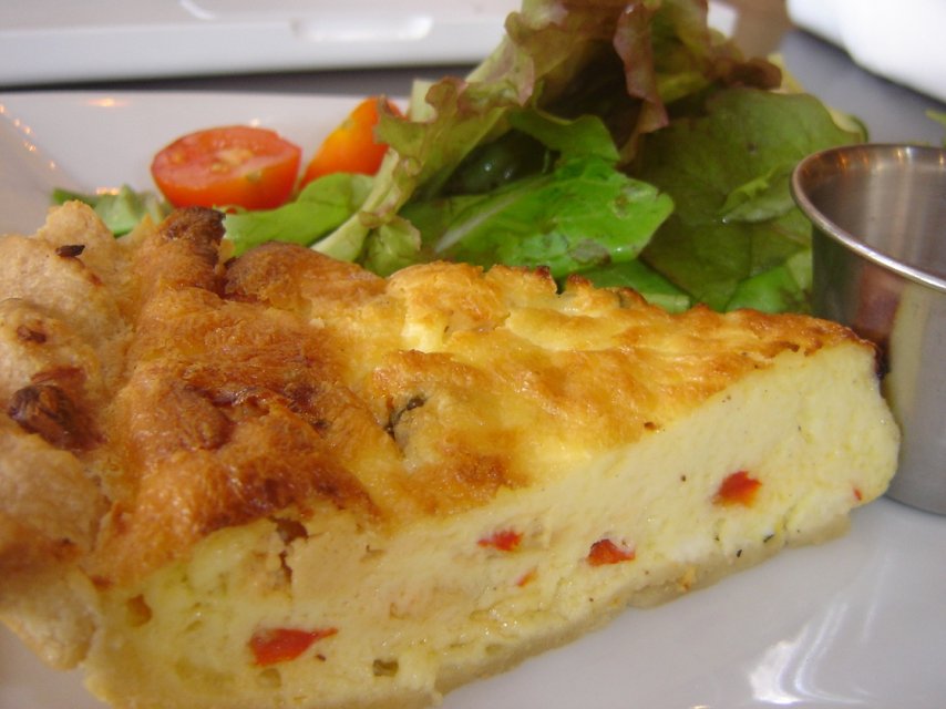 Crustless Pepper Quiche - Medium